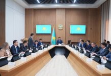 САУРАН АУДАНЫНЫҢ ӘЛЕУМЕТТІК-ЭКОНОМИКАЛЫҚ ДАМУ МӘСЕЛЕЛЕРІ ҚАРАЛДЫ