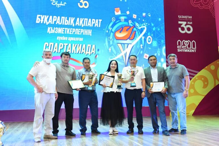 Шымкентте БАҚ өкілдері арасындағы Спартакиада жеңімпаздары марапатталды<br />
<b>Deprecated</b>: strip_tags(): Passing null to parameter #1 ($string) of type string is deprecated in <b>/var/www/vhosts/aptanews.kz/aptamedia.kz/wp-content/themes/Newspaper/loop-single.php</b> on line <b>64</b><br />
Шымкентте БАҚ өкілдері арасындағы Спартакиада жеңімпаздары марапатталды