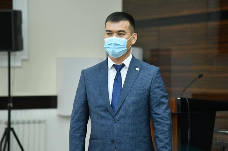 Еңбекші ауданына жаңа әкім тағайындалды