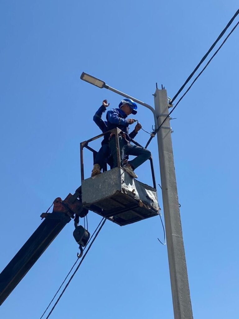 Шымкент көшелерін жарықтандыру жобасы жалғасуда