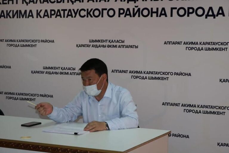 ҚАРАТАУ АУДАНЫНЫҢ ӘКІМІ КОМИССИЯ  ЖҰМЫСЫН ПЫСЫҚТАДЫ