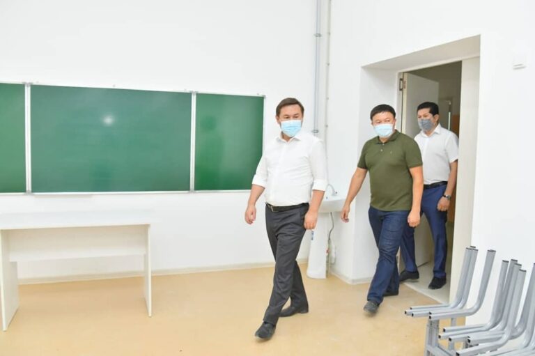 М.ӘЙТЕНОВ САЙРАМ ТҰРҒЫН АЛАБЫНДАҒЫ БІЛІМ НЫСАНДАРЫНЫҢ ҚҰРЫЛЫС БАРЫСЫН БАҚЫЛАДЫ