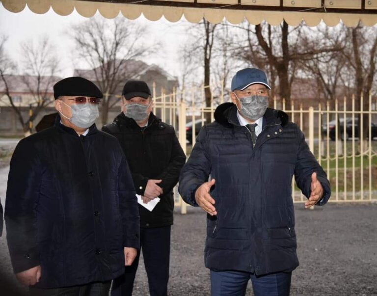 Ө.ШӨКЕЕВ САЙРАМ АУДАНЫНЫҢ ТӘЖІРИБЕСІН ҮЛГІ РЕТІНДЕ КЕЛТІРДІ