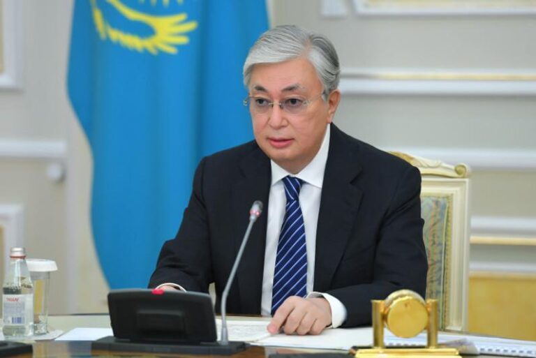 ПРЕЗИДЕНТ ШЕТЕЛГЕ ЗАҢСЫЗ ШЫҒАРЫЛҒАН ҚАРЖЫНЫ ҚАЙТАРУ ЖӨНІНДЕ ТАПСЫРМА БЕРДІ