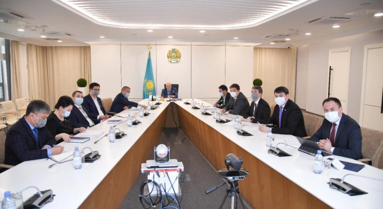 ТҮРКІСТАН ҚАЛАСЫНЫҢ ІШКІ ЖОЛДАРЫН ЖӨНДЕУ ЖҰМЫСТАРЫ ЖАНДАНАДЫ