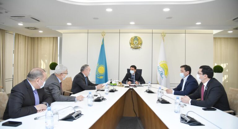 ТҮРКІСТАН: МӘЖІЛІС ДЕПУТАТТАРЫ БІР АПТА БОЙЫ ЕЛ ӨТІНІШІН ТЫҢДАЙДЫ