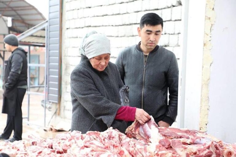САРЫАҒАШТА ЕТ ӨНІМІН АРЗАН БАҒАДА САТАТЫН ДҮКЕН АШЫЛДЫ