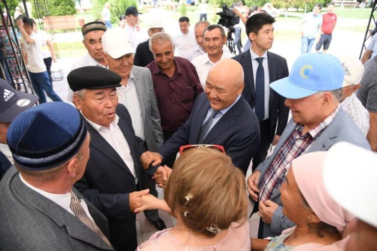 Өмірзақ Шөкеев – бос сөздің емес, істің адамы