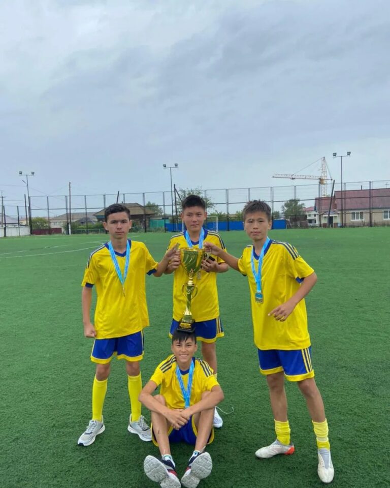 ТҮРКІСТАНДЫҚ ЖАС ФУТБОЛШЫЛАР ҚАЗАҚСТАН ЧЕМПИОНАТЫНЫҢ ЖЕҢІМПАЗЫ АТАНДЫ