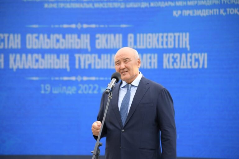 ТҮРКІСТАНДЫҚТАРМЕН КЕЗДЕСКЕН Ө.ШӨКЕЕВ ТЫҢ ЖОБАЛАРМЕН БӨЛІСТІ
