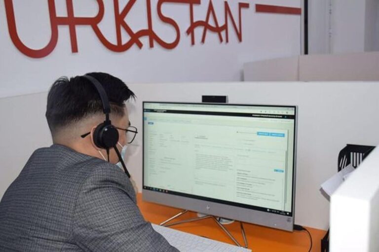 ТҮРКІСТАН: ТҰРҒЫНДАРДАН КЕЛІП ТҮСКЕН ӨТІНІШКЕ ЖЕДЕЛ ӘРІ ЖҮЙЕЛІ ЖАУАП БЕРІЛУДЕ