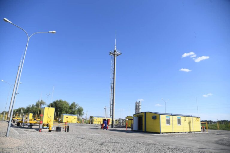 ТУРКЕСТАН: В САУРАНЕ ЗАПУЩЕНА АГРС, СНАБЖАЮЩАЯ ГАЗОМ СЕМЬ ПОСЕЛКОВ