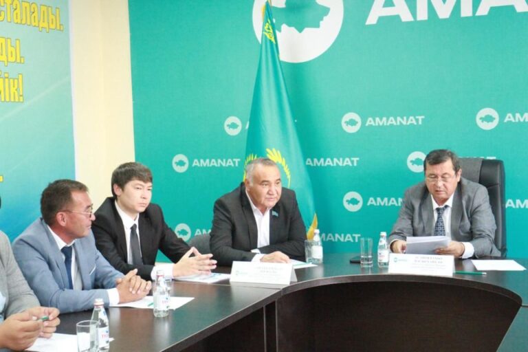 «AMANAT»: МАҚТААРАЛ АУДАНДЫҚ ФИЛИАЛҒА АТҚАРУШЫ ХАТШЫ ТАҒАЙЫНДАЛДЫ