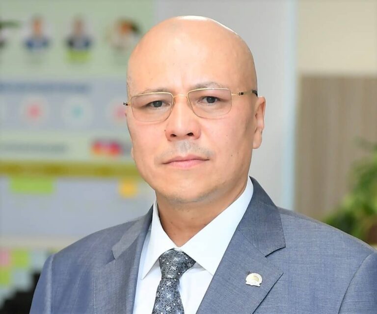 ПРЕЗИДЕНТТІККЕ БІР РЕТ ҚАНА САЙЛАНУ – ДЕМОКРАТИЯЛЫҚ ЗОР ҚАДАМ