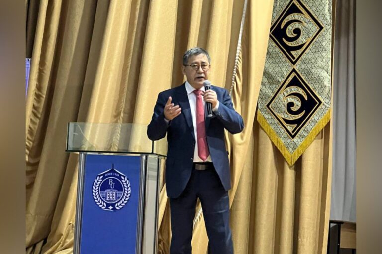 ПРЕЗИДЕНТ САЙЛАУЫ: МЕЙРАМ ҚАЖЫКЕН ҚОСТАНАЙ ЖҰРТШЫЛЫҒЫМЕН КЕЗДЕСТІ