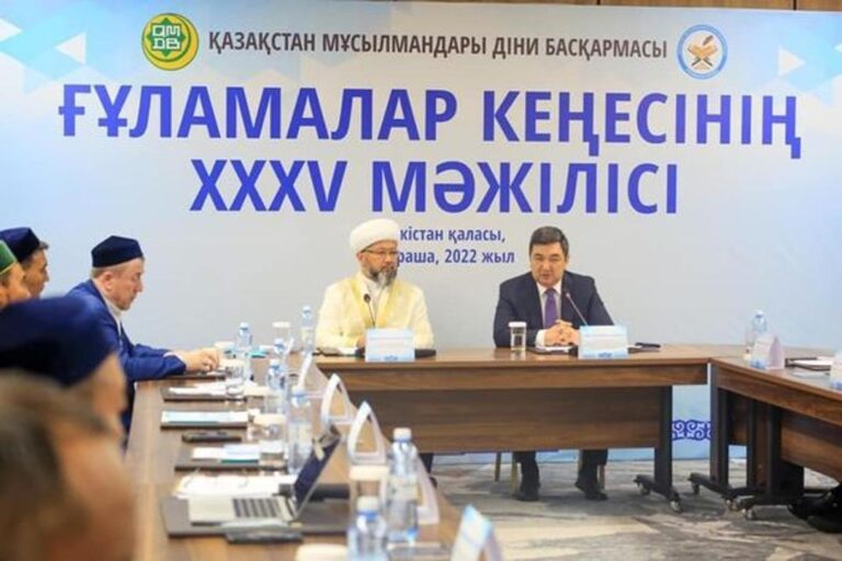 ТҮРКІСТАНДА ҒҰЛАМАЛАР КЕҢЕСІНІҢ КЕЗЕКТІ МӘЖІЛІСІ ӨТТІ