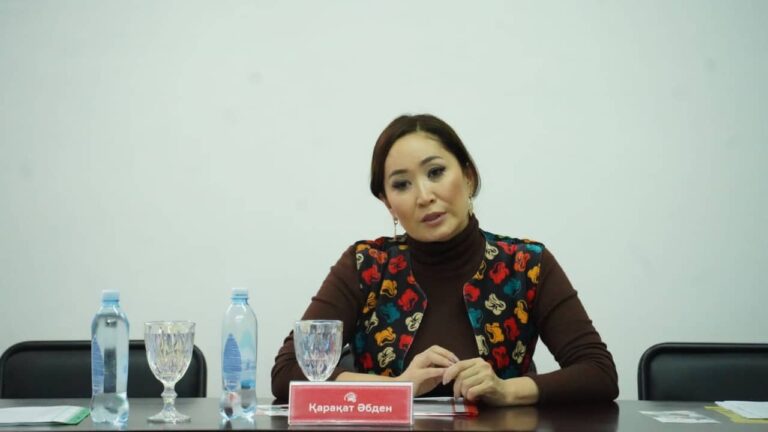 ҚАРАҚАТ ӘБДЕН ҚЫЗЫЛОРАДА ОБЛЫСЫНДАҒЫ ӨҢІРЛІК ШТАБ ӨКІЛДЕРІМЕН КЕЗДЕСТІ