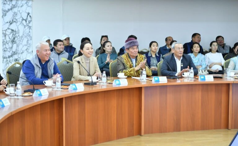 ҚАСЫМ-ЖОМАРТ ТОҚАЕВТЫҢ ҚОҒАМДЫҚ ШТАБЫ ҚЫЗЫЛОРДАДА КЕЗДЕСУЛЕР ӨТКІЗДІ