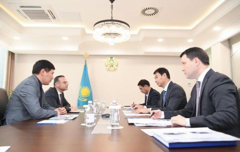 ИНВЕСТОРЛАР ТҮРКІСТАНДА КАБЕЛЬ ЖӘНЕ КЕРАМИКА ӨНІМДЕРІН ШЫҒАРАТЫН ЗАУЫТТАР САЛУҒА НИЕТТІ