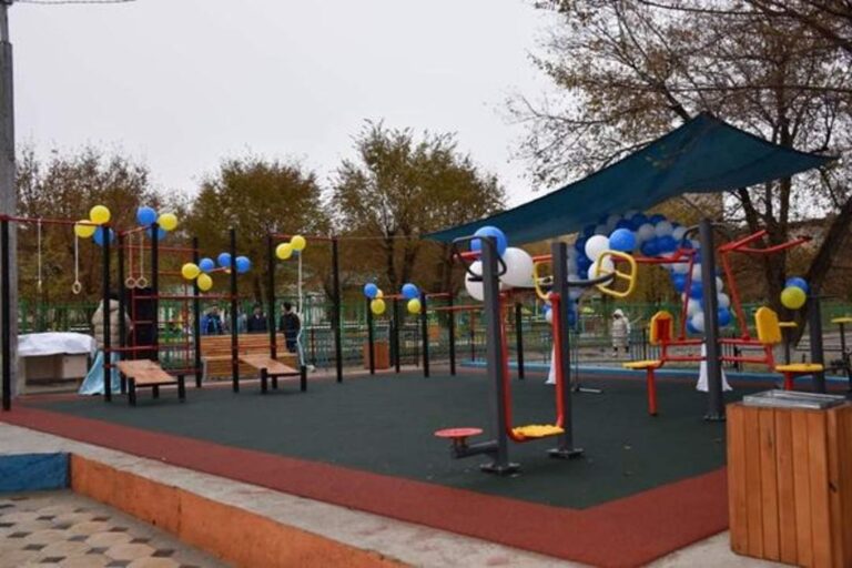 ТҮРКІСТАН: СОЗАҚТА «АТОМШЫЛАР АЛЕЯСЫ», «STREET WORKOUT» ЖӘНЕ БАЛАЛАР ОЙЫН АЛАҢШАСЫ АШЫЛДЫ