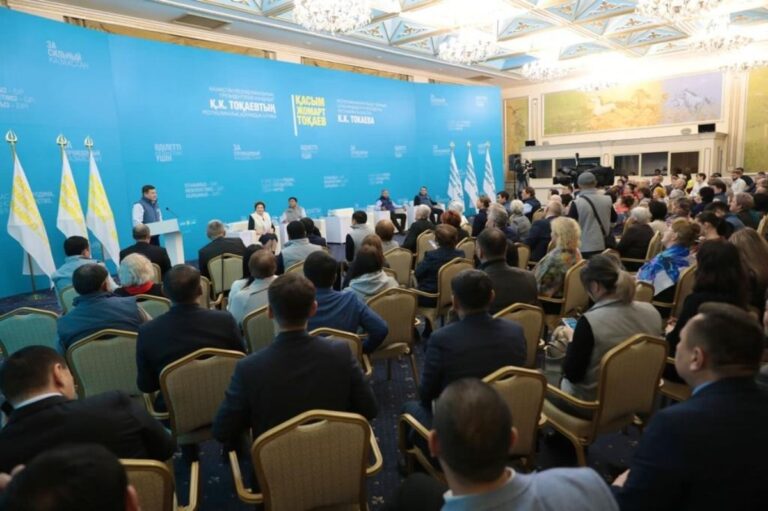 Қ.ТОҚАЕВТЫҢ ШТАБЫ ПАВЛОДАР ОБЛЫСЫНЫҢ ЖҰРТШЫЛЫҒЫМЕН КЕЗДЕСТІ