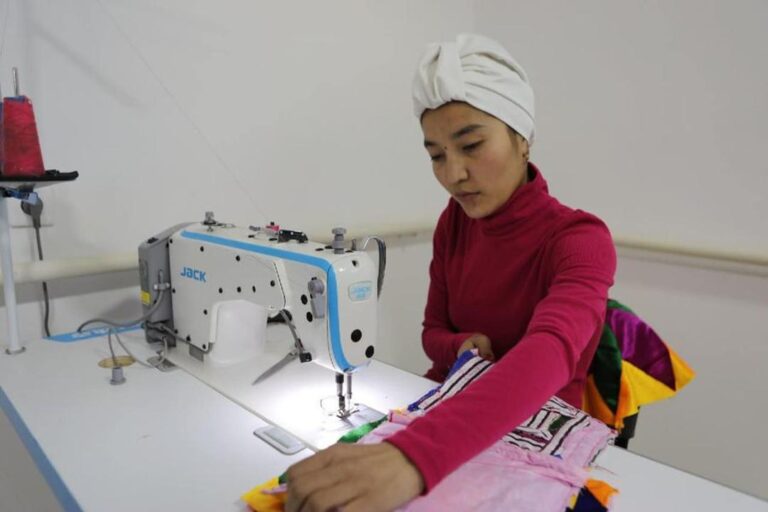 ТҮРКІСТАНДА БЫЛТЫР 273 ТҰРҒЫН ҚАЙТАРЫМСЫЗ ГРАНТ АЛЫП, КӘСІПТЕРІН БАСТАҒАН