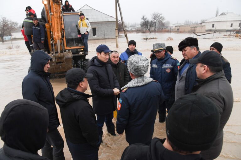 ТҮРКІСТАН: СУ ТАСҚЫНЫНА ҚАРСЫ ЖҰМЫСТАР ҮЛКЕН АПАТТЫҢ АЛДЫН АЛДЫ