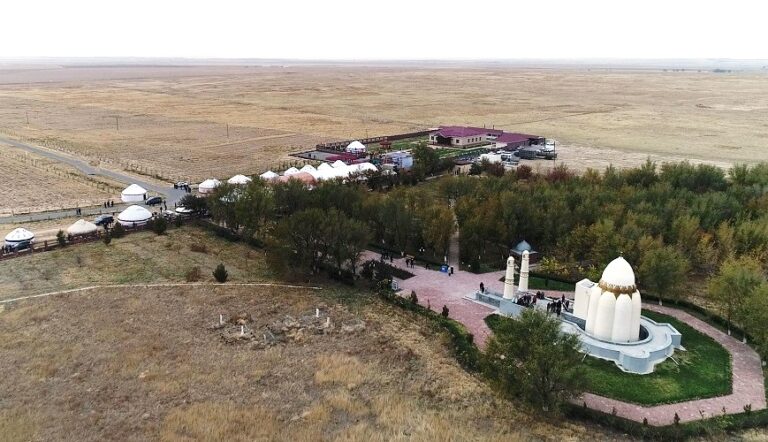 ТҮРКІСТАН ОБЛЫСЫНЫҢ ЖЕТІ КЕРЕМЕТІН БІЛЕ ЖҮРІҢІЗ