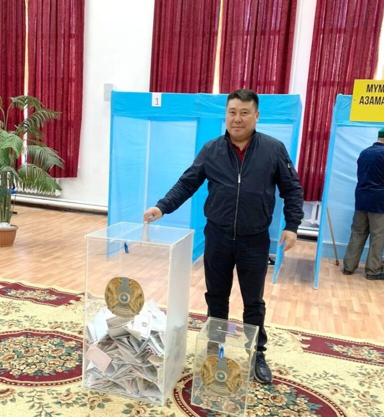 ТҮРКІСТАН ОБЛЫСЫНДАҒЫ МӘДЕНИЕТ САЛАСЫНЫҢ ӨКІЛДЕРІ САЙЛАУҒА БЕЛСЕНЕ АТСАЛЫСЫП ЖАТЫР