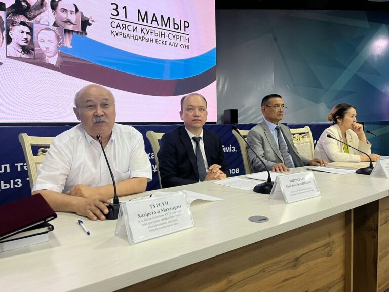 ТҮРКІСТАН: САЯСИ ҚУҒЫН-СҮРГІН ҚҰРБАНДАРЫН ТОЛЫҚ АҚТАУ ЖӨНІНДЕГІ ӨҢІРЛІК КОМИССИЯ МҮШЕЛЕРІ ЖАСТАРМЕН КЕЗДЕСТІ<br />
<b>Deprecated</b>: strip_tags(): Passing null to parameter #1 ($string) of type string is deprecated in <b>/var/www/vhosts/aptanews.kz/aptamedia.kz/wp-content/themes/Newspaper/loop-single.php</b> on line <b>64</b><br />
ТҮРКІСТАН: САЯСИ ҚУҒЫН-СҮРГІН ҚҰРБАНДАРЫН ТОЛЫҚ АҚТАУ ЖӨНІНДЕГІ ӨҢІРЛІК КОМИССИЯ МҮШЕЛЕРІ ЖАСТАРМЕН КЕЗДЕСТІ