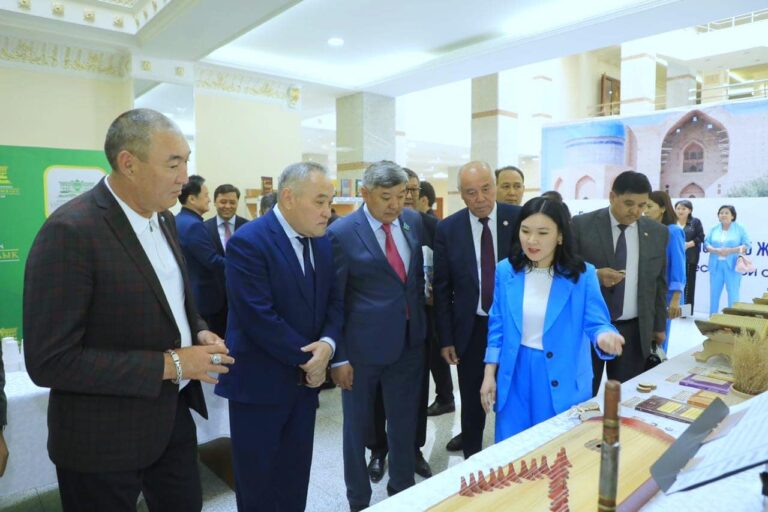 АСТАНАДА «РУХАНИ ТҮРКІСТАННАН – ЕЛОРДАҒА» ӘДЕБИ САПАРЫ ӨТТІ