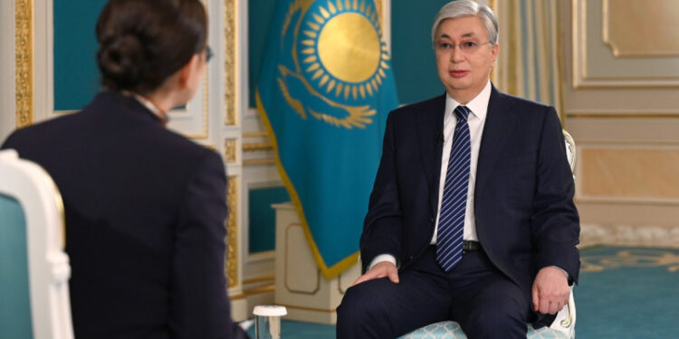 Тоқаев: Кез-келген қиындықтың артында үлкен мүмкіндіктер тұр