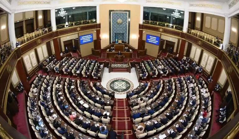 Әділетті Қазақстанның экономикалық бағдары