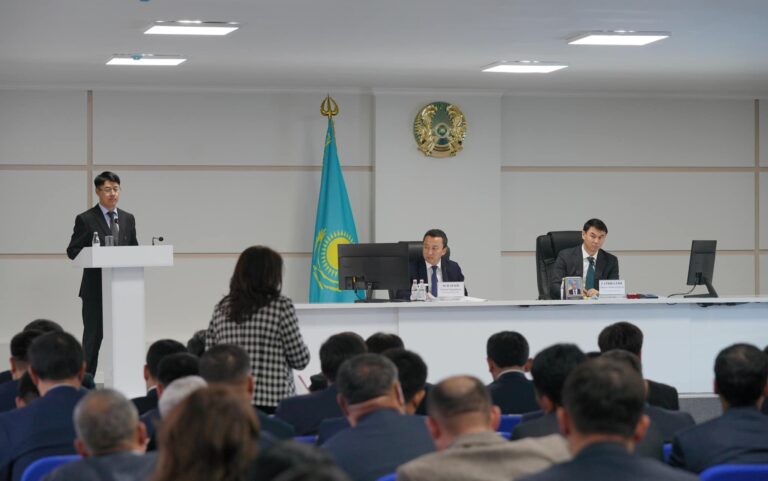 ДАРХАН САТЫБАЛДЫ: «ТӨЛЕБИ АУДАНЫНДА ТУРИЗМДІ ДАМЫТУ ҮШІН ҚОЛАЙЛЫ ЖАҒДАЙ ЖАСАУ ҚАЖЕТ»