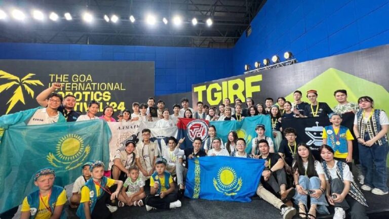 ТҮРКІСТАНДЫҚ ОҚУШЫ ҮНДІСТАНДАҒЫ РОБОТОТЕХНИКА ЧЕМПИОНАТЫНДА ТОП ЖАРДЫ