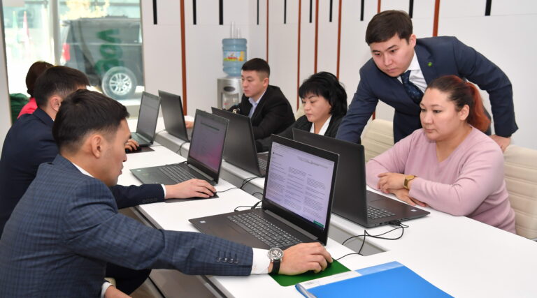 Халық пен бизнесті жоғары жылдамдықты интернетпен қамту жоспарға сай іске асуда