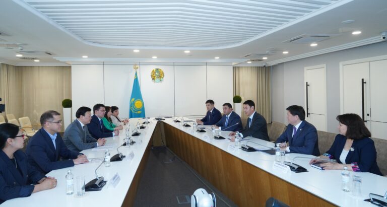 ТҮРКІСТАН ОБЛЫСЫНЫҢ ӘКІМДІГІ МЕН ПРЕЗИДЕНТ ІС БАСҚАРМАСЫ МЕДИЦИНАЛЫҚ ОРТАЛЫҒЫ АРАСЫНДА МЕМОРАНДУМҒА ҚОЛ ҚОЙЫЛДЫ