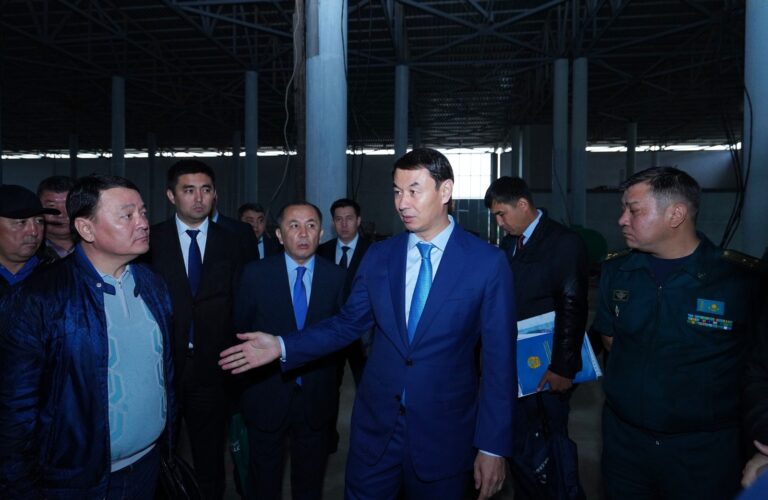 ТҮРКІСТАН: «ЖІБЕК ЖОЛЫ» КЕДЕН БЕКЕТІНІҢ МАҢЫН РЕТТЕУ ЖОЛДАРЫ ҚАРАЛДЫ