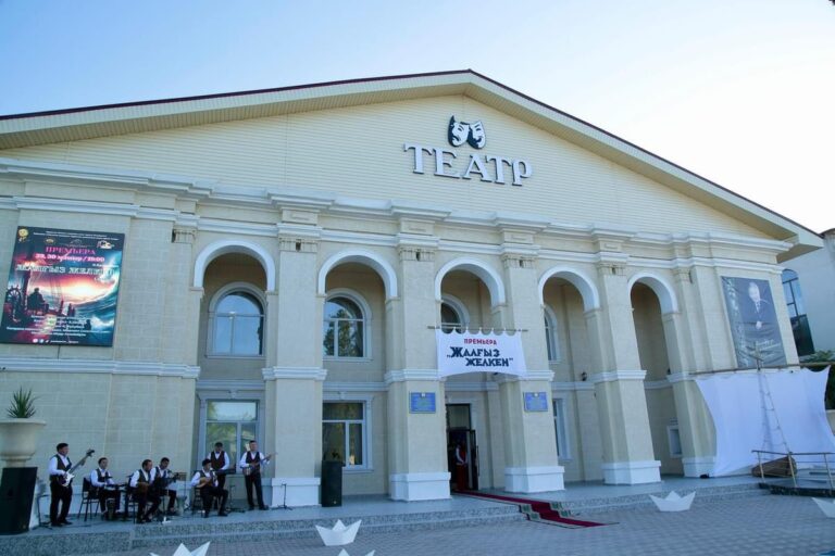 ТҮРКІСТАН: РАЙЫМБЕК СЕЙТМЕТОВ ТЕАТРЫНДА «ЖАЛҒЫЗ ЖЕЛКЕН» ҚОЙЫЛЫМЫНЫҢ ПРЕМЬЕРАСЫ ӨТТІ<br />
<b>Deprecated</b>: strip_tags(): Passing null to parameter #1 ($string) of type string is deprecated in <b>/var/www/vhosts/aptanews.kz/aptamedia.kz/wp-content/themes/Newspaper/loop-single.php</b> on line <b>64</b><br />
ТҮРКІСТАН: РАЙЫМБЕК СЕЙТМЕТОВ ТЕАТРЫНДА «ЖАЛҒЫЗ ЖЕЛКЕН» ҚОЙЫЛЫМЫНЫҢ ПРЕМЬЕРАСЫ ӨТТІ
