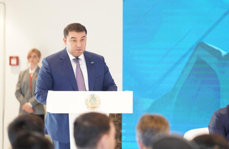 ХАЛЫҚАРАЛЫҚ ФОРУМДА ТҮРКІСТАН ОБЛЫСЫНЫҢ ИНВЕСТИЦИЯЛЫҚ МҮМКІНДІКТЕРІ КЕҢІНЕН ТАЛҚЫЛАНДЫ