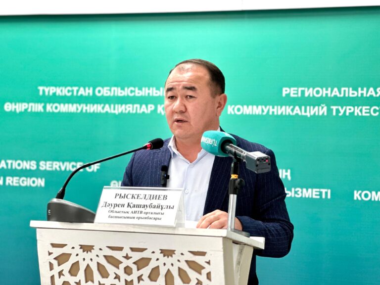 ТҮРКІСТАНДА АИТВ ИНФЕКЦИЯСЫНА ҚАРСЫ КҮРЕС ЖҰМЫСТАРЫ ТҰРАҚТЫ ЖҮРГІЗІЛІП КЕЛЕДІ