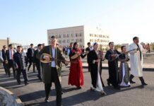 ТҮРКІСТАН: САУРАНДА «ЭТНО FEST» ҰЛТТЫҚ КИІМ ШЕРУІНЕ 500-ГЕ ЖУЫҚ АДАМ ҚАТЫСТЫ