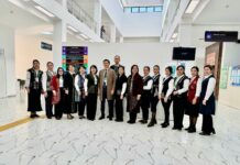 Наурызнама: Шымкентте ХҚКО қызметкерлері келушілерге ұлттық киіммен қызмет көрсетті