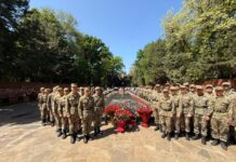 АЗАМАТТЫҚ АВИАЦИЯ АКАДЕМИЯСЫНЫҢ СТУДЕНТТЕРІ БАТЫРЛАРДЫҢ РУХЫНА ТАҒЗЫМ ЕТТІ