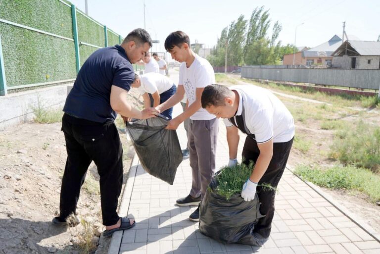 «ТАЗА ҚАЗАҚСТАН»: ТҮРКІСТАНДА ЖАЛПЫҚАЛАЛЫҚ СЕНБІЛІК ӨТТІ