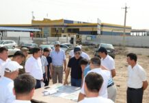 ТҮРКІСТАН: АППАРАТ БАСШЫСЫ МАҚТААРАЛ ЖӘНЕ ЖЕТІСАЙ АУДАНДАРЫНДАҒЫ ҚҰРЫЛЫС НЫСАНДАРЫН АРАЛАДЫ