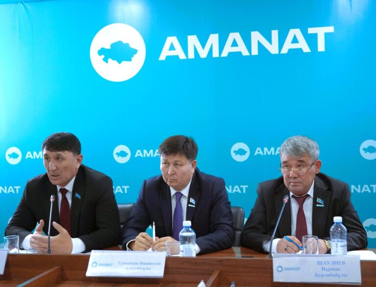 ТҮРКІСТАН: ЖЕРГІЛІКТІ ӨКІЛДІК ОРГАНДАРЫНЫҢ ЖҰМЫСЫ АШЫҚ ТАЛҚЫЛАНДЫ