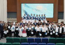 «КЕЛЕШЕК МЕКТЕПТЕРІ»: ТҮРКІСТАН ОБЛЫСЫ МАҚТААРАЛ АУДАНЫНДА 1500 ОРЫНДЫҚ ЗАМАНАУИ МЕКТЕП ЕЛ ИГІЛІГІНЕ БЕРІЛДІ