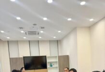 ТҮРКІСТАНДА ӨНЕРКӘСІПТІК ҚАЛДЫҚТАРДЫ ҚАЙТА ӨҢДЕУ ЖОБАСЫН ЖҮЗЕГЕ АСЫРУ БОЙЫНША КЕЛІССӨЗДЕР ЖҮРГІЗІЛУДЕ